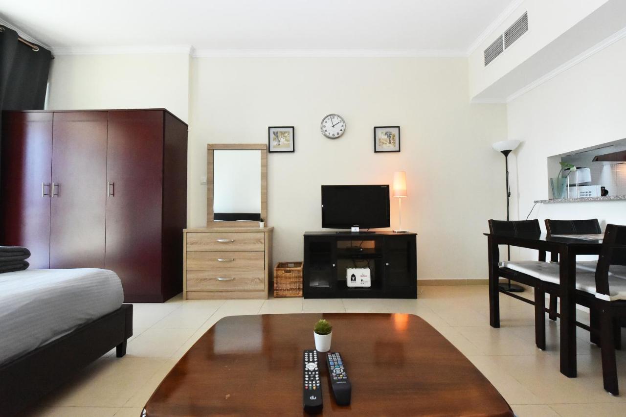 Luxury Escapes - In Jlt X1 Tower Close To Metro Apartment Dubai